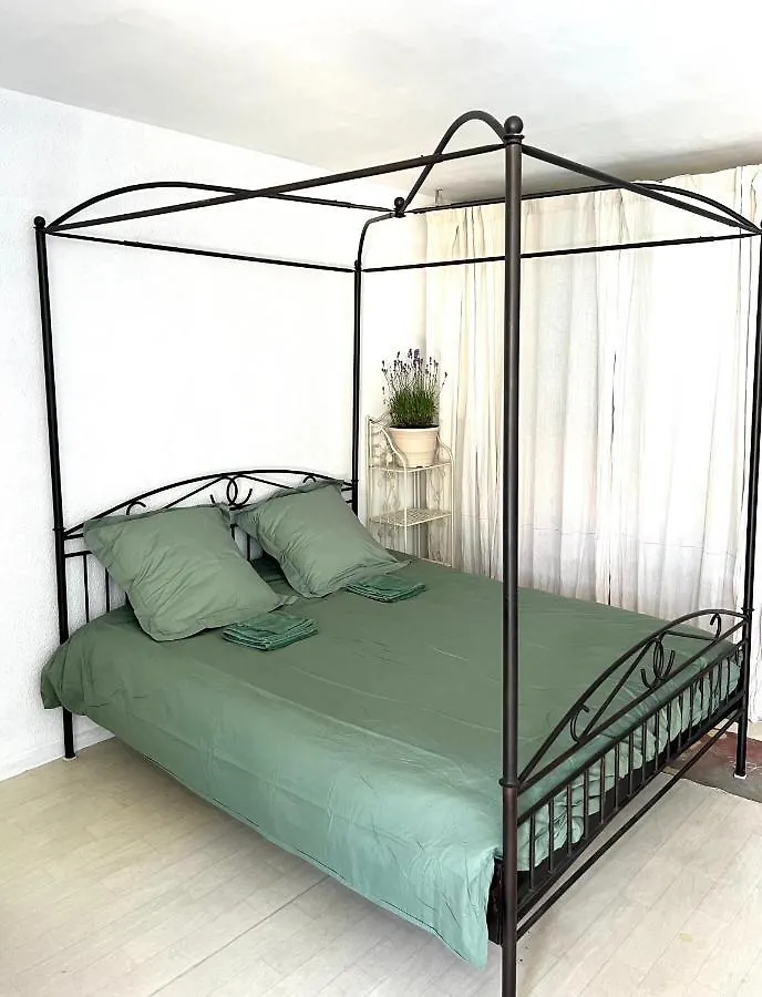 Appartement Private Garden In Center Of Saint Tropez France